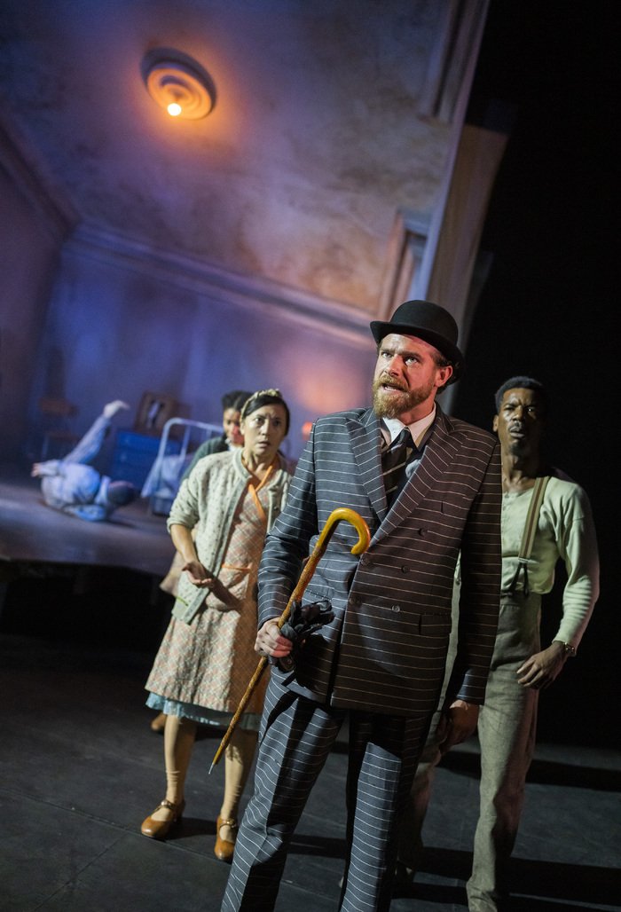 Photos: First Look at Frantic Assembly's Production of Franz Kafka's METAMORPHOSIS Image