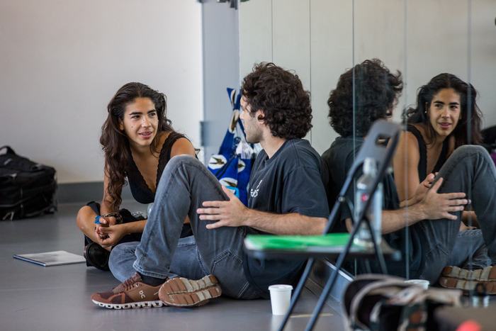 Photos: Inside Rehearsal For ROMEO & JULIET at The Curtain Image