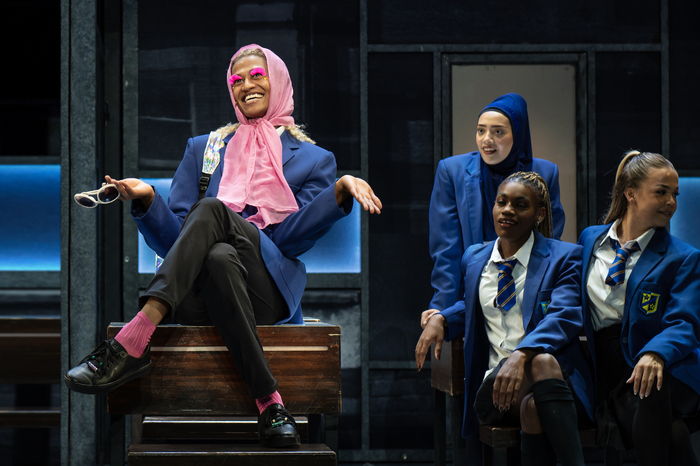 Photos: First Look at EVERYBODY'S TALKING ABOUT JAMIE UK Tour Image