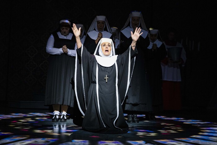Photos: First Look at the UK and Ireland Tour of SISTER ACT THE MUSICAL 