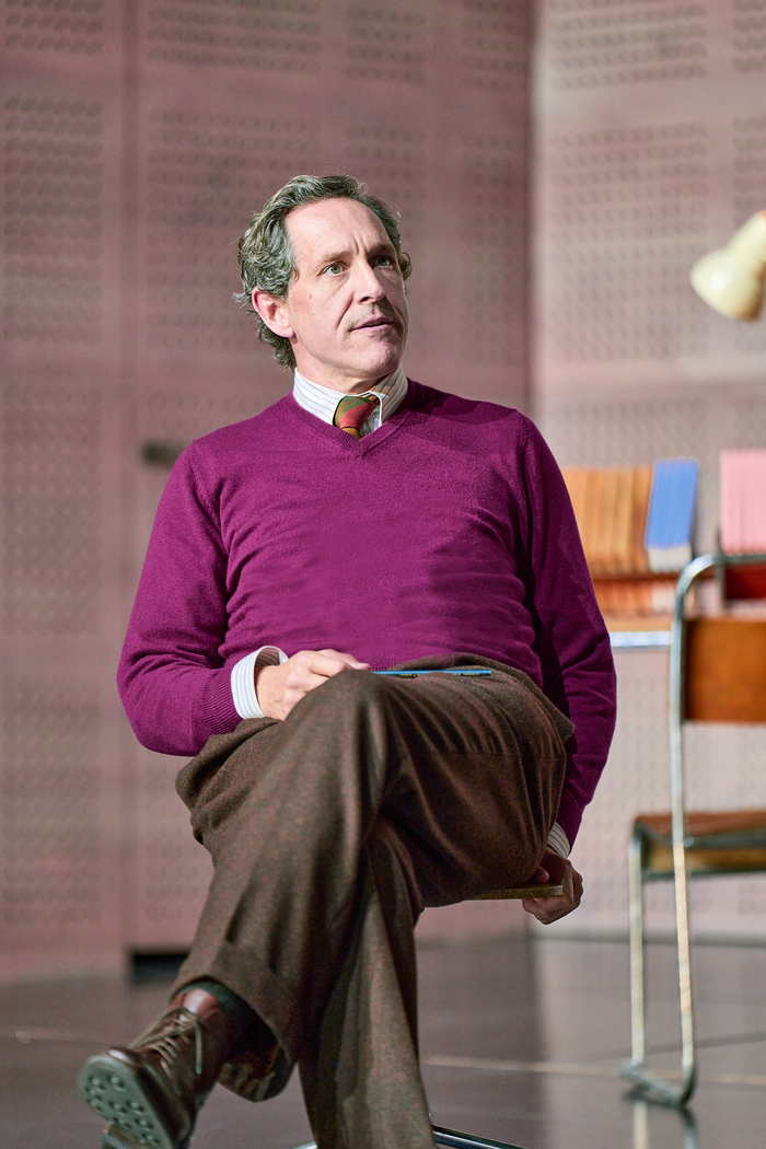 Photos: First Look at The Old Vic's PYGMALION with Patsy Ferran and Bertie Carvel Image