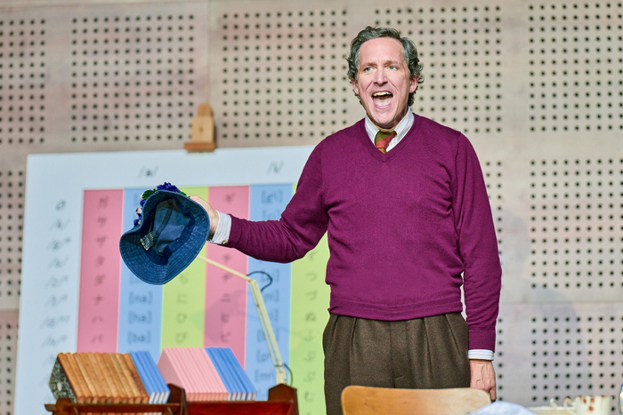 Photos: First Look at The Old Vic's PYGMALION with Patsy Ferran and Bertie Carvel Image