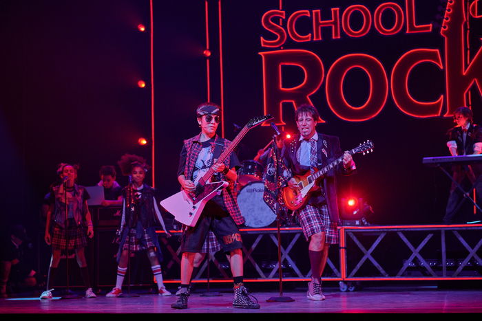 Photos: Nuevas imágenes de escena de SCHOOL OF ROCK Image