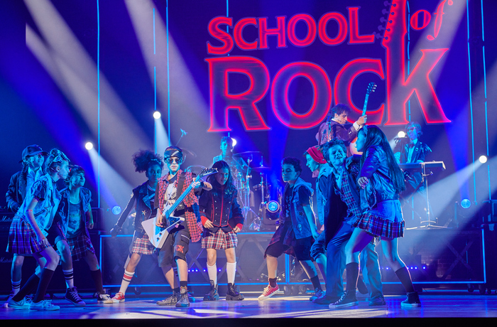 Photos: Nuevas imágenes de escena de SCHOOL OF ROCK 