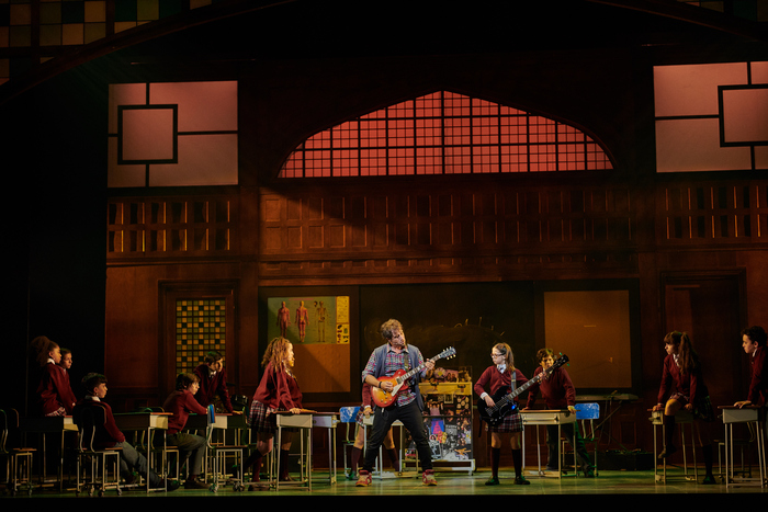 Photos: Nuevas imágenes de escena de SCHOOL OF ROCK Image