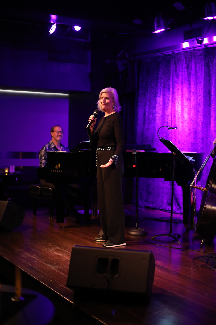 Photos: September 12 THE LINEUP WITH SUSIE MOSHER Overwhelms With Talent Image
