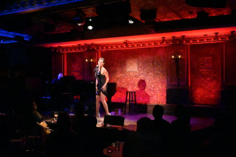 Photos: Robert Driemeyer Debuts BROADWAY BARFLY at 54 Below Image