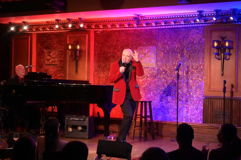 Photos: Robert Driemeyer Debuts BROADWAY BARFLY at 54 Below Image