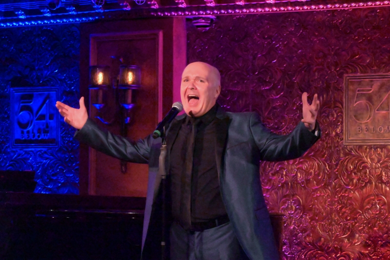 Photos: Robert Driemeyer Debuts BROADWAY BARFLY at 54 Below Image