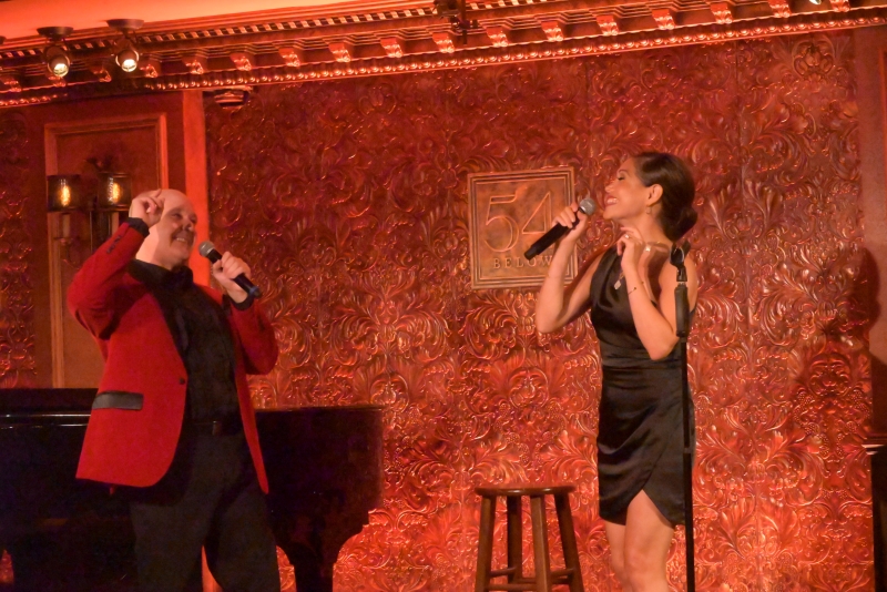 Photos: Robert Driemeyer Debuts BROADWAY BARFLY at 54 Below Image