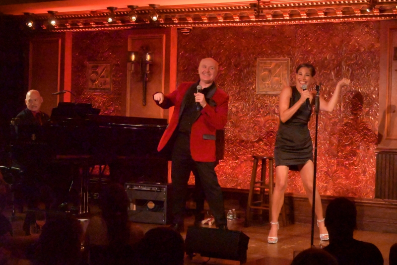 Photos: Robert Driemeyer Debuts BROADWAY BARFLY at 54 Below Image