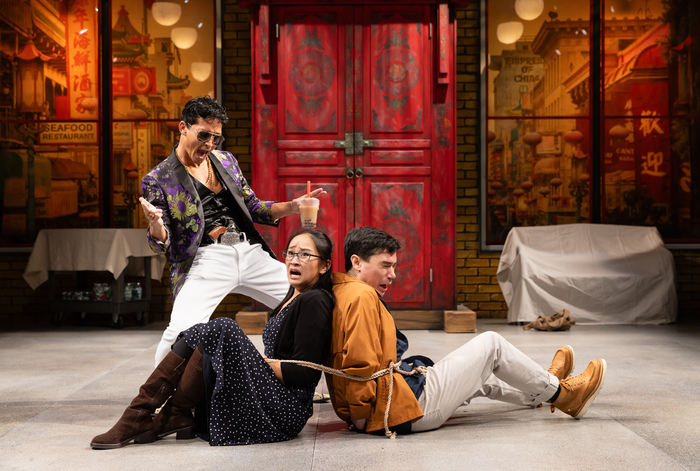 Photos: First Look at KING OF THE YEES at Signature Theatre Image