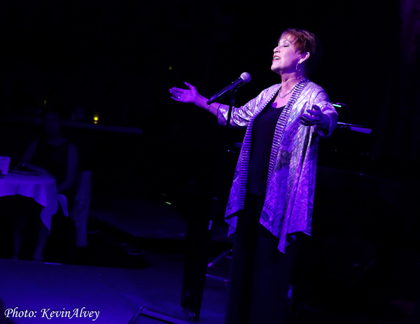 Photos: Singer/Songwriter Amanda McBroom Returns To Birdland Jazz Image