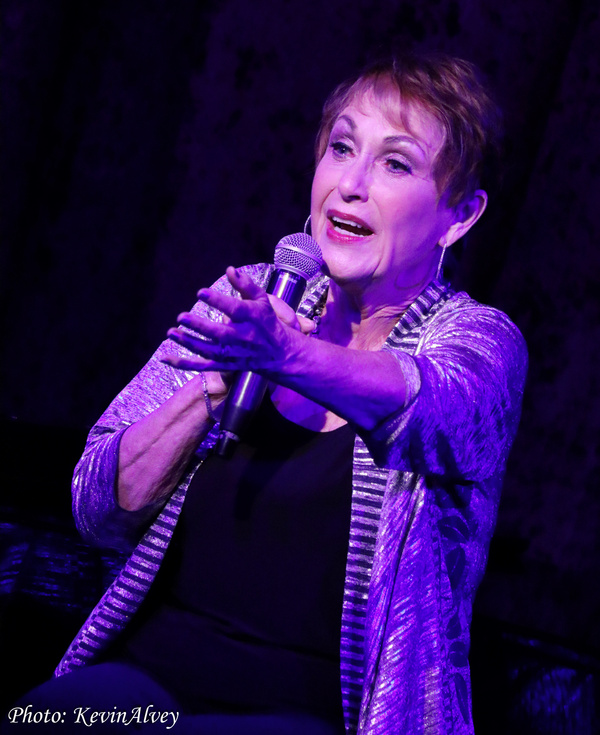 Photos: Singer/Songwriter Amanda McBroom Returns To Birdland Jazz Image