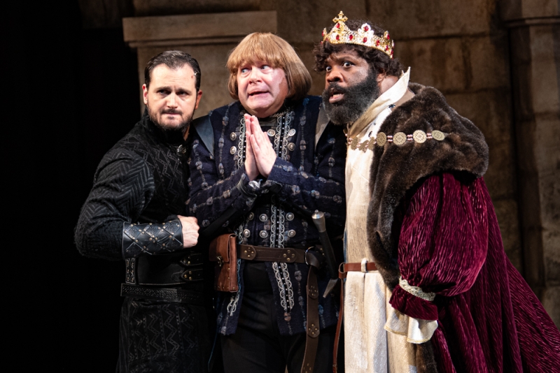Review: SHERWOOD: THE ADVENTURES OF ROBIN HOOD at Village Theatre Image