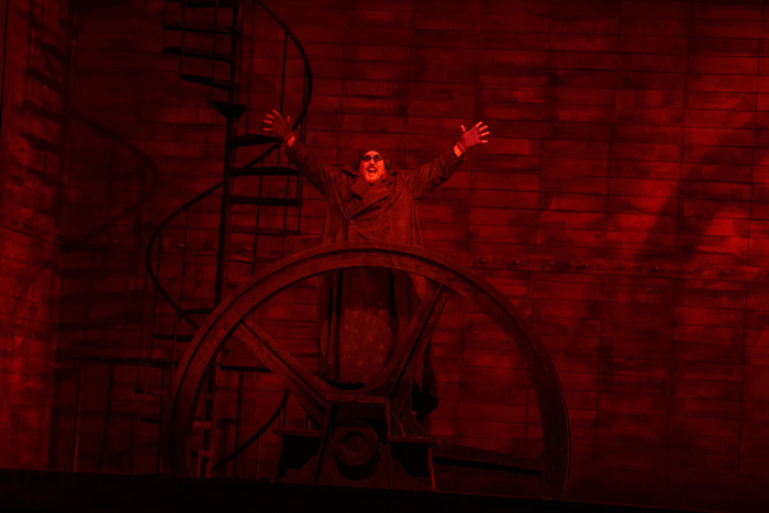 Photos: First Look at Chicago Lyric Opera's THE FLYING DUTCHMAN Image