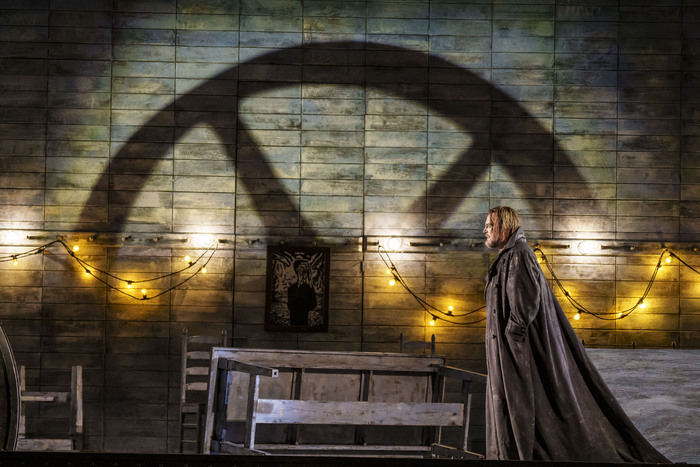 Photos: First Look at Chicago Lyric Opera's THE FLYING DUTCHMAN Image