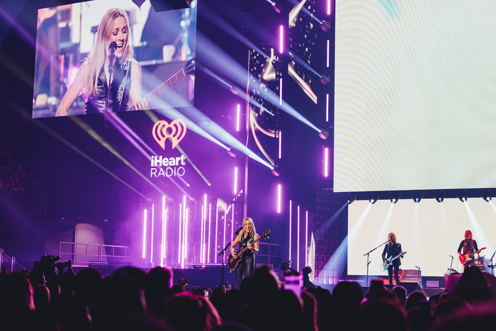 Photos: Kelly Clarkson, Lenny Kravitz & More Play The 2023 iHeartRadio Music Festival 