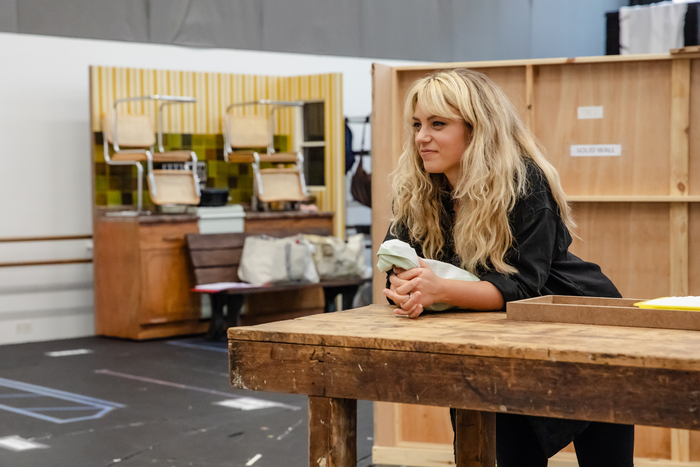 Interview: 'To Be Playing the Lead is Mind-Blowing to Me': Actor Joanna Woodward on Universality, Creativity and Leading THE TIME TRAVELLER'S WIFE Image