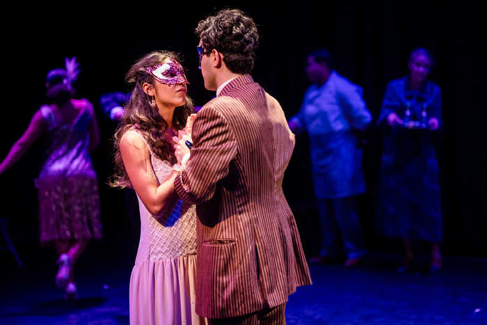 Photos: First Look At The Curtain's ROMEO & JULIET 