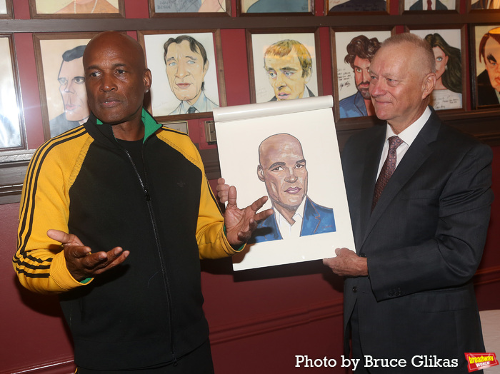 Photos: Director Kenny Leon Gets His Sardi's Portrait Image