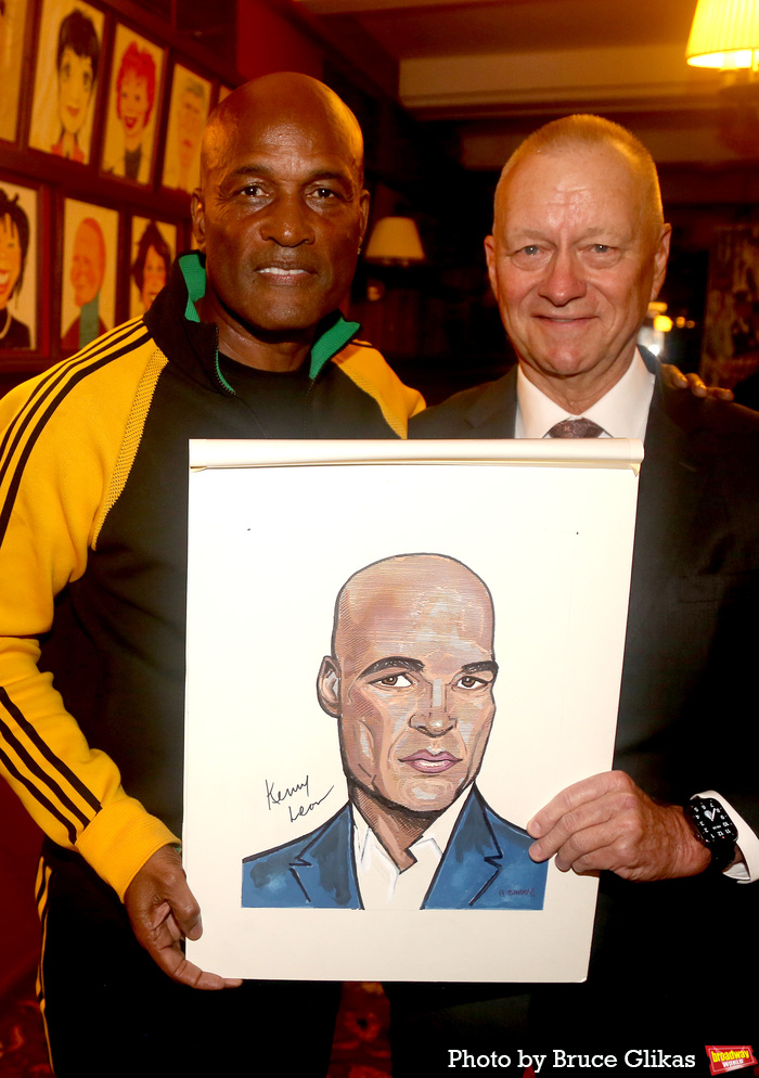 Photos: Director Kenny Leon Gets His Sardi's Portrait Image