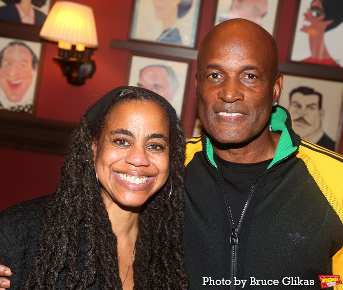 Photos: Director Kenny Leon Gets His Sardi's Portrait Image