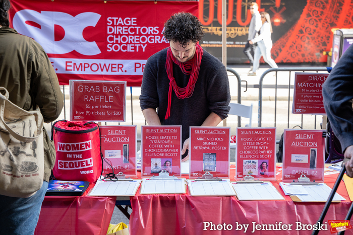Photos: First Look at the 2023 Broadway Flea Market & Grand Auction Image