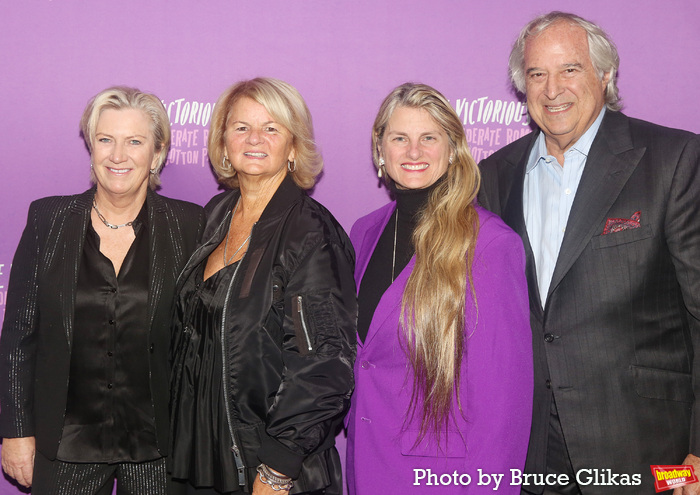Photos: Stars Walk the Red Carpet for Opening Night of PURLIE VICTORIOUS Image