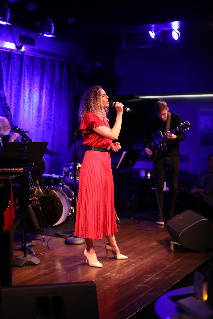 Photos: September 26th THE LINEUP WITH SUSIE MOSHER Features Birdland's Own Jen Brett Image