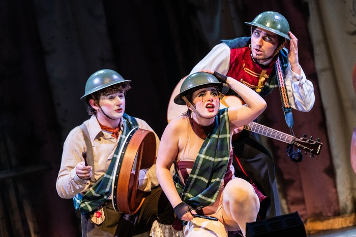 Photos: First Look at the UK Tour of OH WHAT A LOVELY WAR 