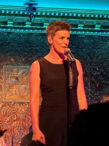 Review: Jenn Colella Electrifies With OUT AND PROUD At 54 Below 