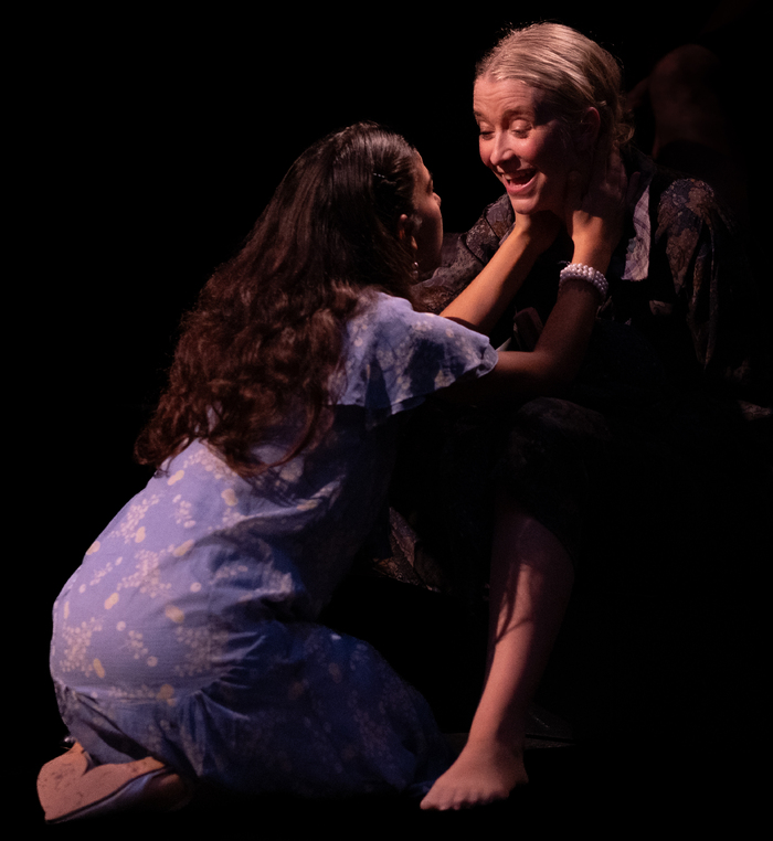 Photos: First Look at The Curtain's ROMEO AND JULIET Image