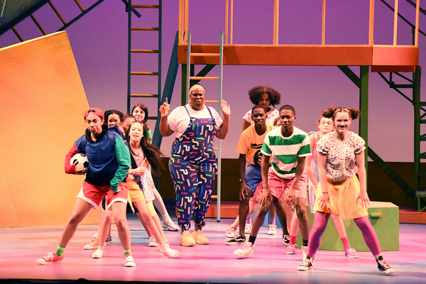 Photos: First Look at Jacqueline Woodson's THE DAY YOU BEGIN At Stages Theatre And Threads Dance Image