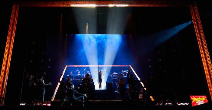 Photos: Se presenta CHICAGO en el Teatro Nuevo Apolo 
