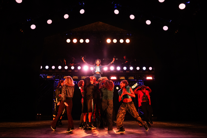 Photos: First Look at Julie Reiber, Benjamin Eakeley & Teralin Jones in JAGGED LITTLE PILL North American Tour Image
