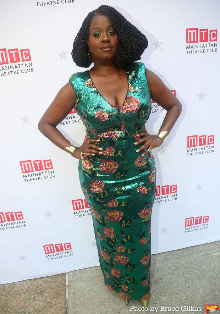 Photos: JAJA'S AFRICAN HAIR BRAIDING Cast Walks the Red Carpet on Opening Night Image