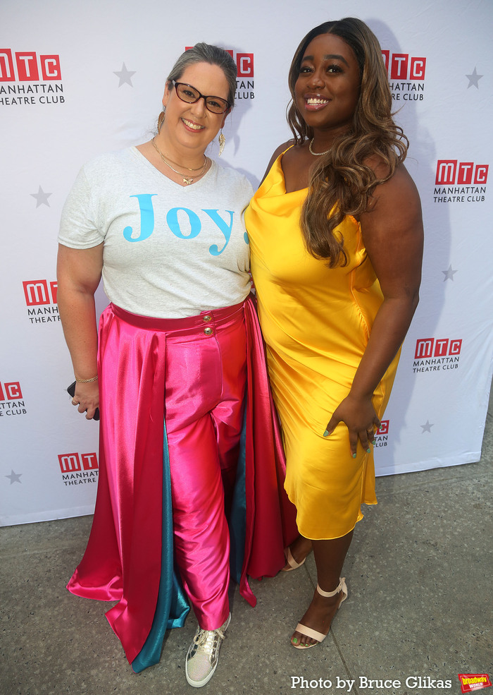 Photos: JAJA'S AFRICAN HAIR BRAIDING Cast Walks the Red Carpet on Opening Night Image