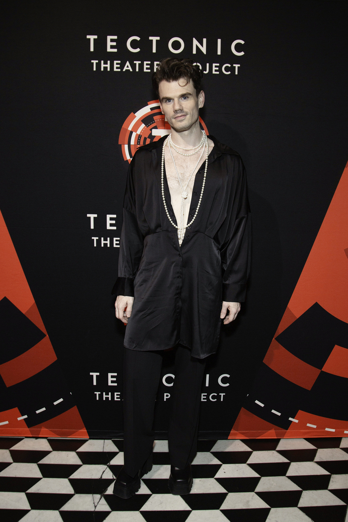 Photos: See Cynthia Nixon, Jane Krakowski & More at A TECTONIC CABARET Image