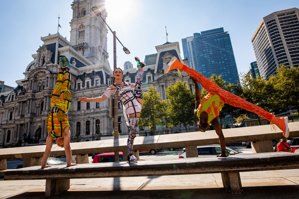 Photos: Cirque Du Soleil BAZZAR Artists Visit Philadelphia Museum Of Art And LOVE Park Image