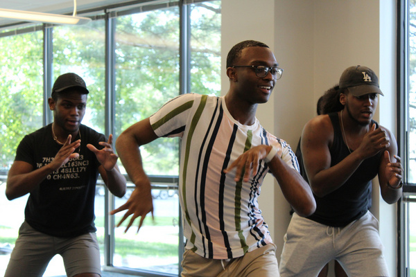 Photos: Go Inside Rehearsals for DREAMGIRLS At Lone Tree Arts Center 