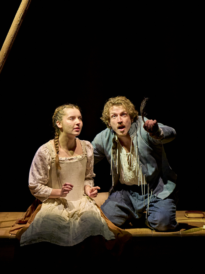 Photos: First Look at the West End Transfer of HAMNET Image