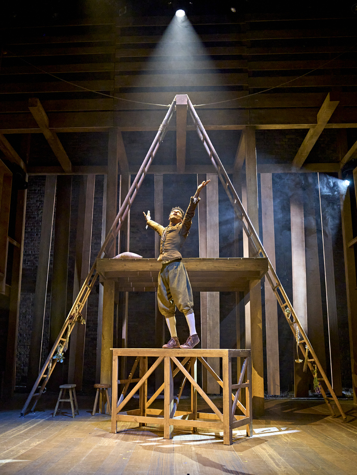 Photos: First Look at the West End Transfer of HAMNET Image