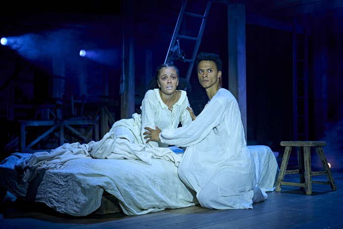Photos: First Look at the West End Transfer of HAMNET Image