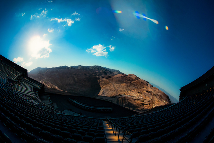 Photos: First Look at Darren Aronofsky's POSTCARDS FROM EARTH at Sphere Image