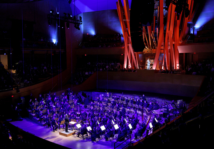 Gustavo Dudamel and The Los Angeles Philharmonic Photo