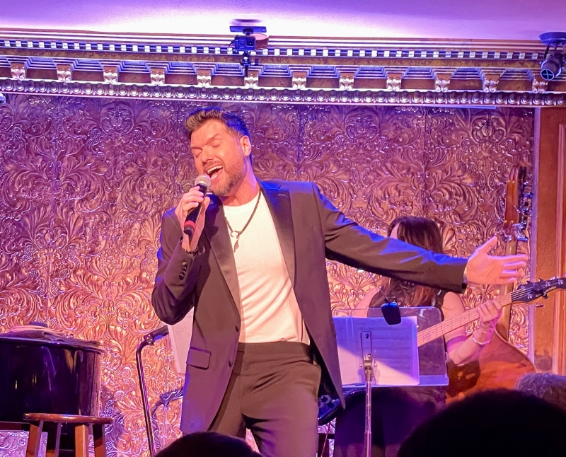 Review: Mauricio Martinez Turns Auditioning into Art In 5'11', BASED IN NYC at 54 Below 