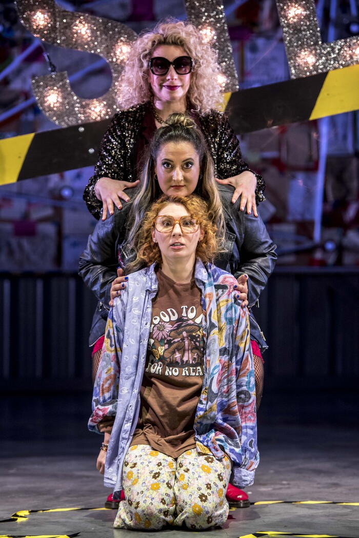 Photos: First Look At KATHY AND STELLA SOLVE A MURDER! At HOME Manchester Image