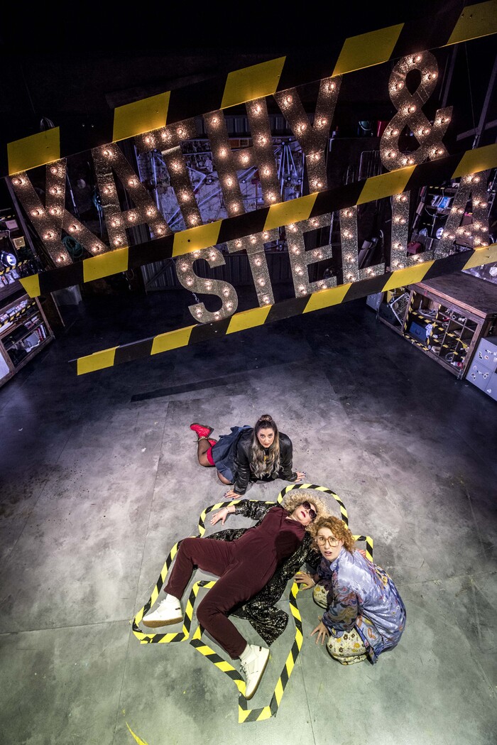 Photos: First Look At KATHY AND STELLA SOLVE A MURDER! At HOME Manchester Image