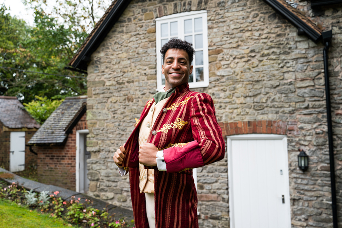 Photos: Wolverhampton Grand Theatre Launches SNOW WHITE Pantomime Image